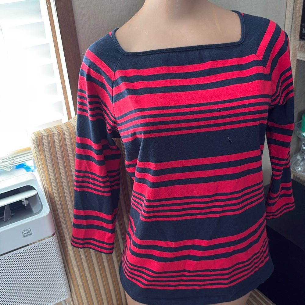 Chaps Classics Large Red and Black stripes long sleeves. P442